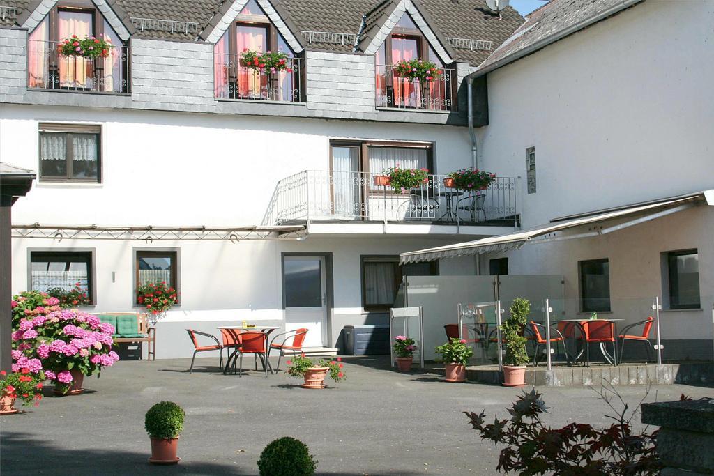 Hotel Haus Sonneck Kelberg Exterior foto